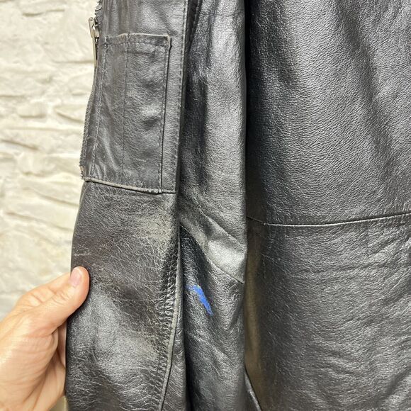 Vintage Weekends Heavily Distressed Faded Soft Leather Bomber Jacket - Picture 7 of 15